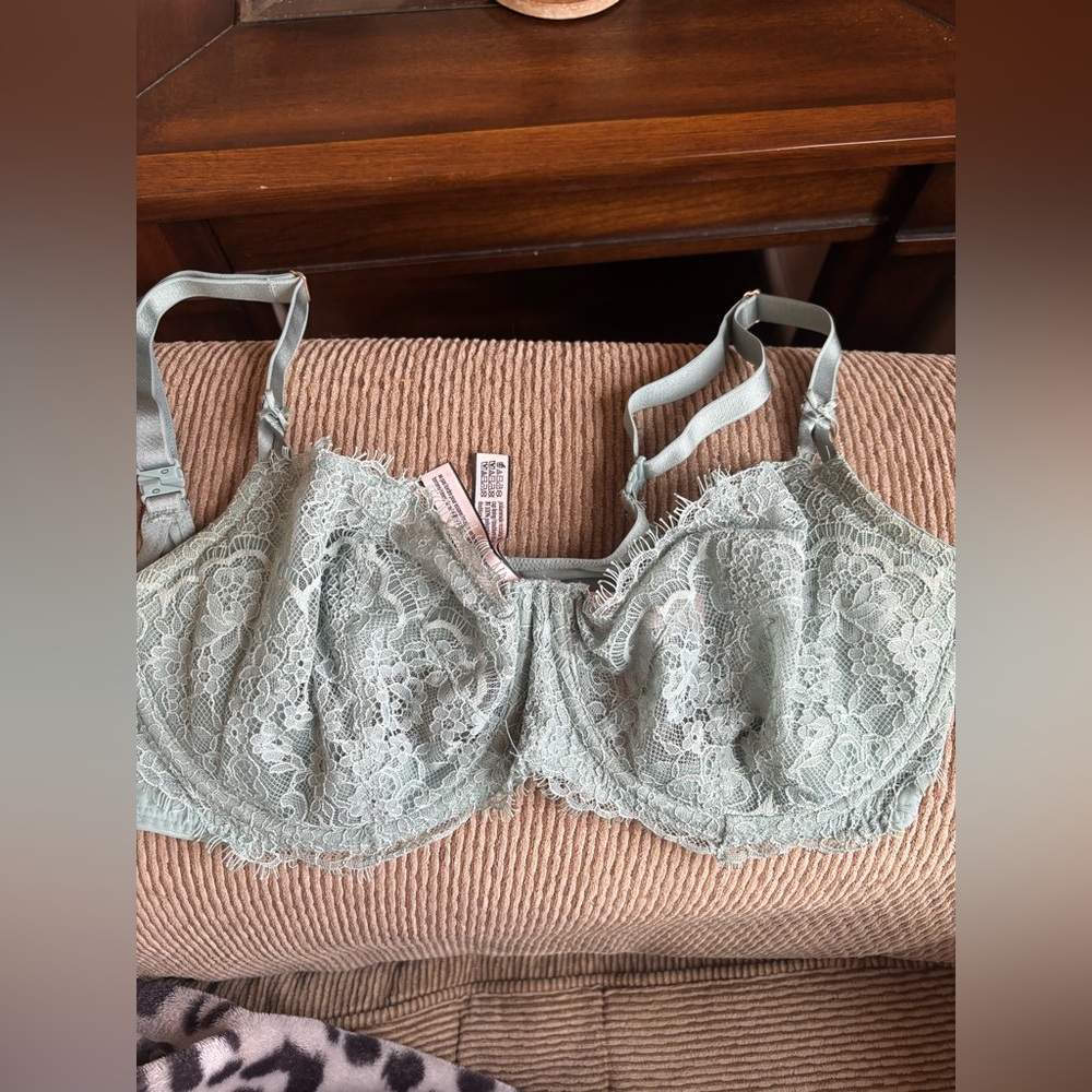 Victoria’s Secret dream Angels bra and panty